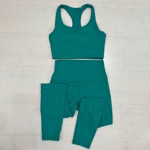 Teal Ryderwear set!